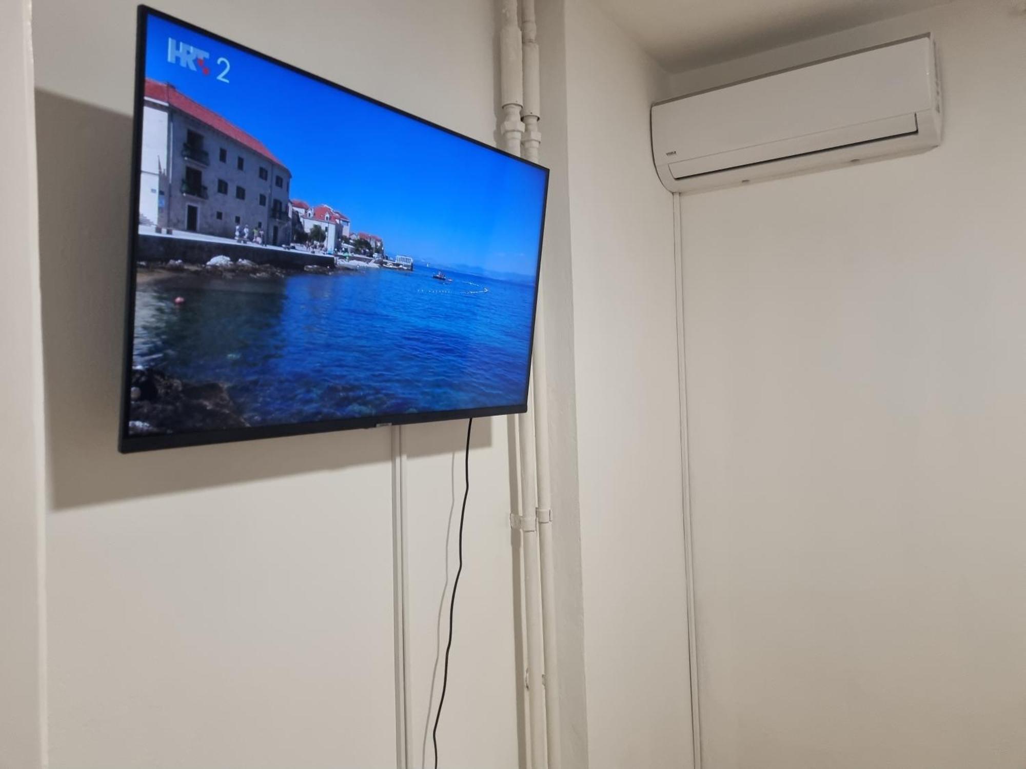 Studio Apartman Luna Karlovac Εξωτερικό φωτογραφία