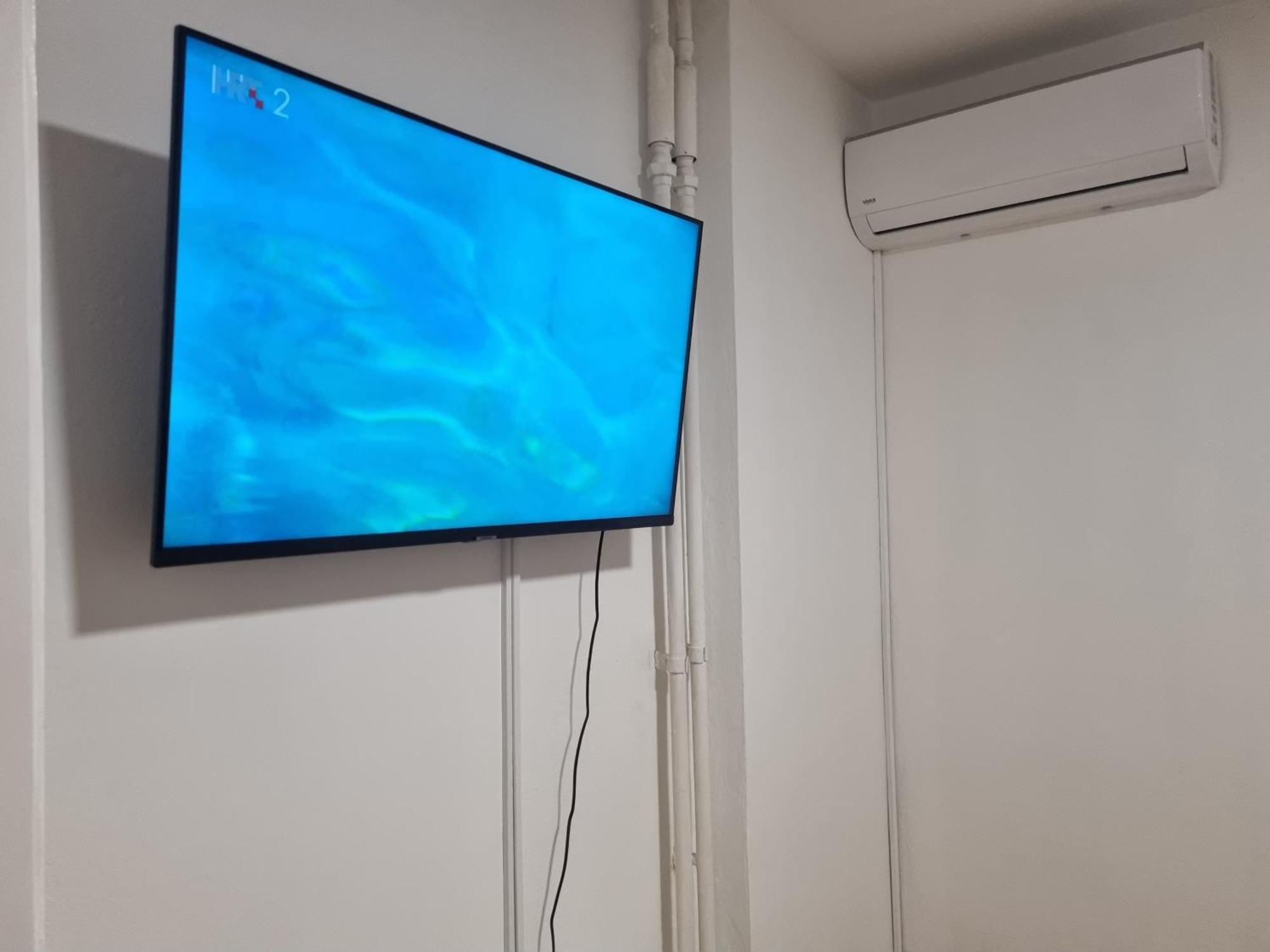 Studio Apartman Luna Karlovac Εξωτερικό φωτογραφία